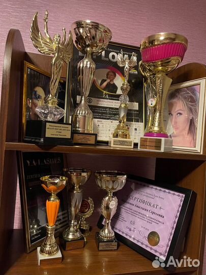 Наращивание ресниц