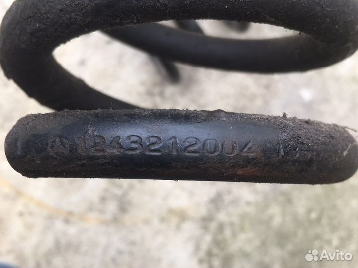 Передние пружины mercedes w124 оригинал