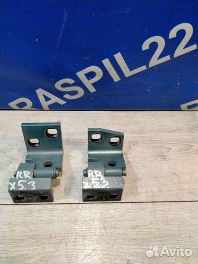 Петля двери задняя правая Bmw X5 E53 4.4I M62