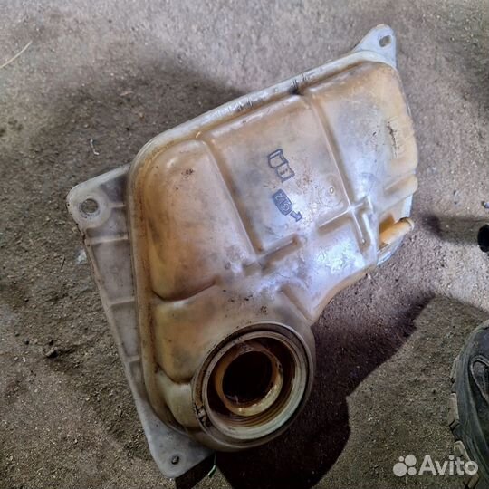 Расширительный бачок Audi A6 C5