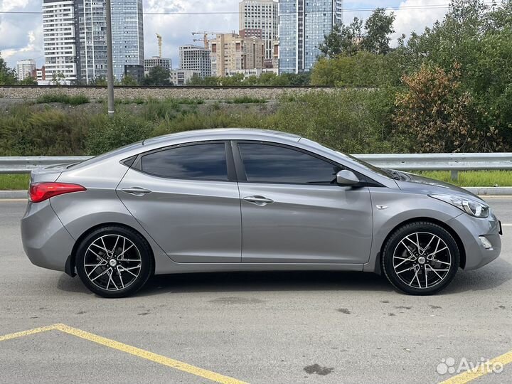 Hyundai Elantra 1.6 AT, 2011, 187 000 км