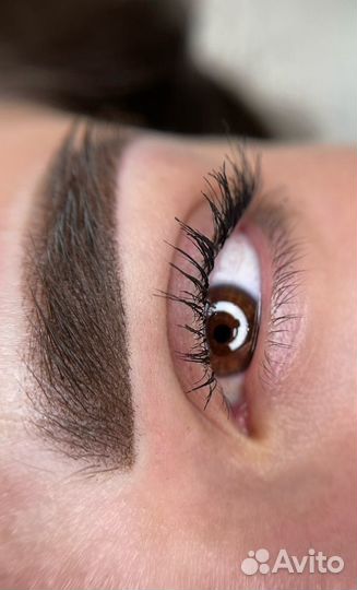 Перманентный макияж бровей, губ и век мак