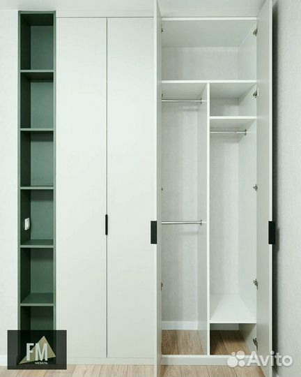 Встроенный распашной шкаф