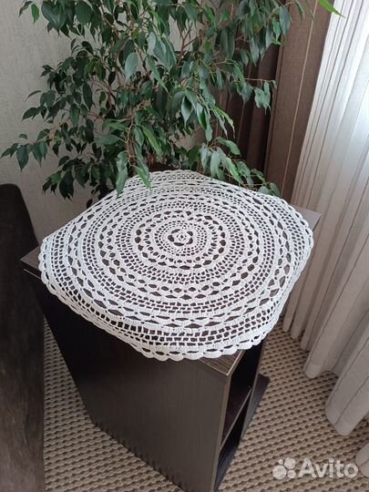 Вязаные скатерти салфетки Много