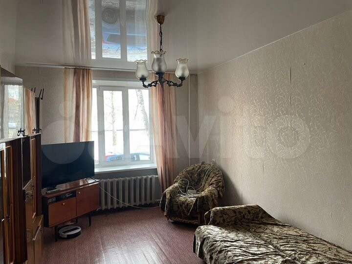 2-к. квартира, 54 м², 1/5 эт.