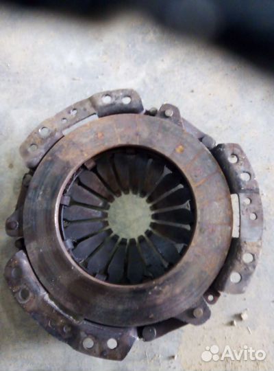 Корзина сцепления ваз 2107