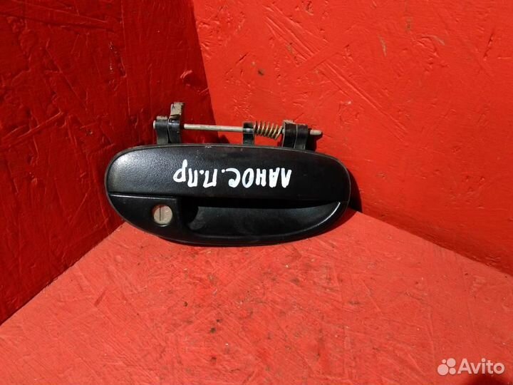 Ручка двери передняя правая Шевроле Ланос