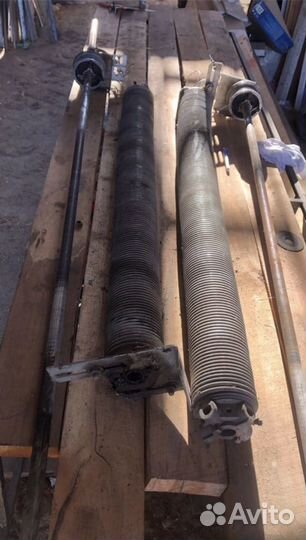 Направляющие стойки изгибы для секционный ворот