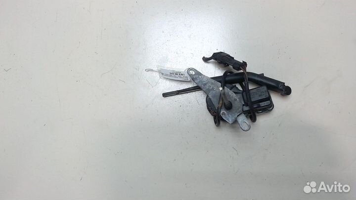 Двигатель стеклоочистителя передний Volvo S40 / V4