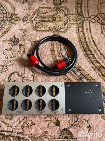 Распределитель Furutech E-TP80E