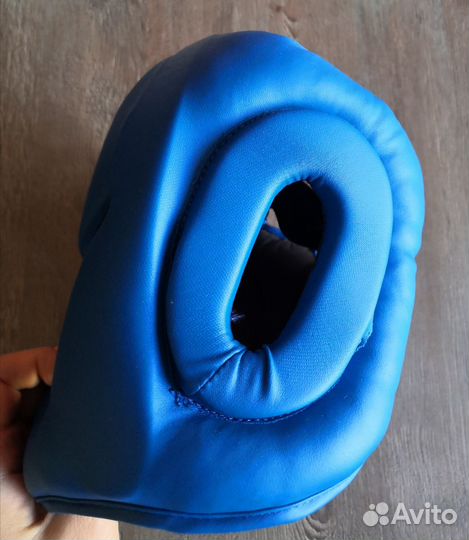 Шлем и перчатки Demix для единоборств, бокса