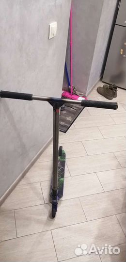 Трюковой самокат