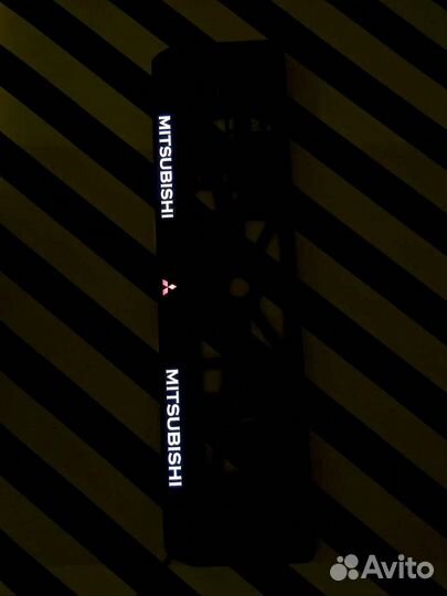 Номерная рамка с вашим логотипом