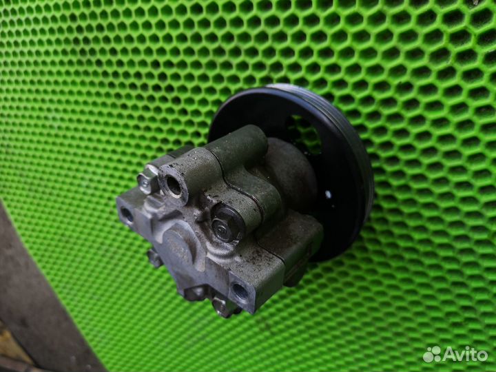 Насос гура на Chevrolet Cruze 2009-2016