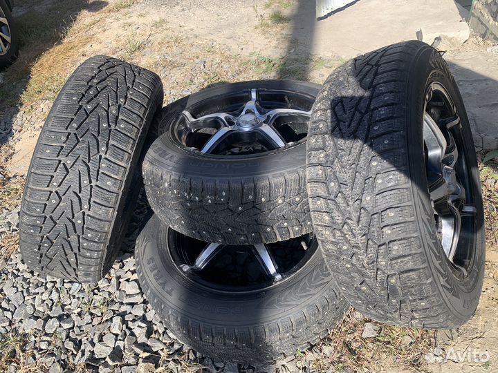Колеса в сборе r16 205 60 зимние шипованные