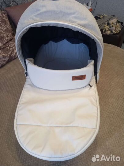 Коляска 2 в 1 riko basic