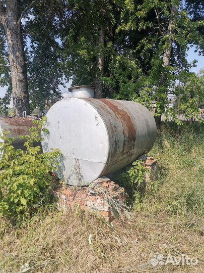 Резервуары/емкости/бочки для гсм б/у
