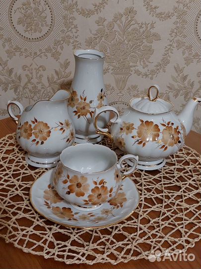 Чайник, молочник, ваза, чашки, сахарницы СССР