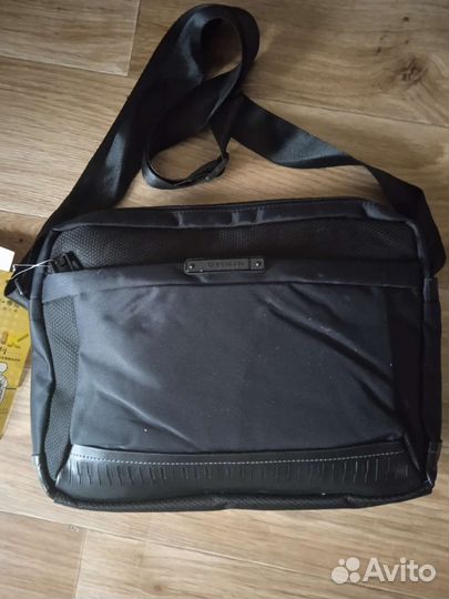 Мужская наплечная сумка