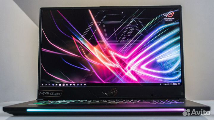 Asus rog strix игровой 8GB GTX 1070. i7