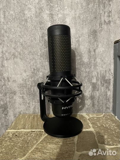 Микрофон Hyper x quadcast S