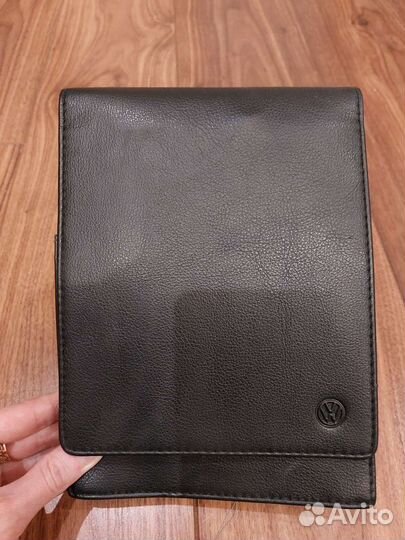 Держатель для телефона. Планшет для документов