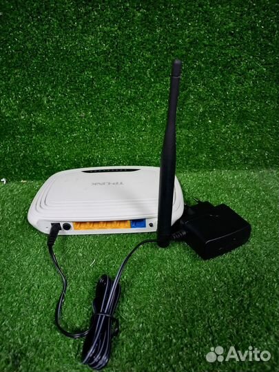Wi-Fi роутер TP-link TL-WR740N