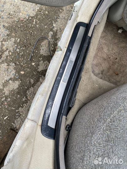 Накладки порогов внутренние Toyota Mark 2 100