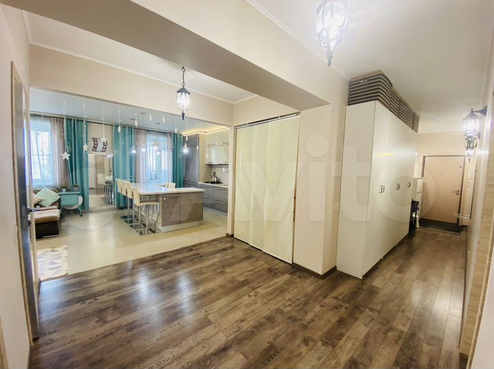 3-к. квартира, 80 м², 3/3 эт.