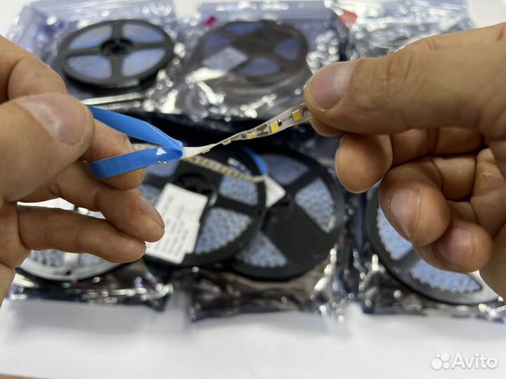 Светодиодная лента/ RGB многоцветная