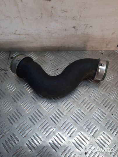 Патрубок интеркулера Audi A3 хэтчбэк 5 дв. 2.0