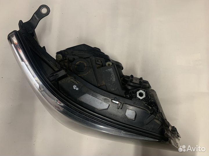 Фара правая BMW 5 E60 E61