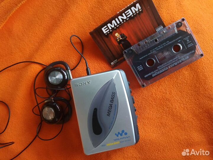 Кассетный плеер Sony
