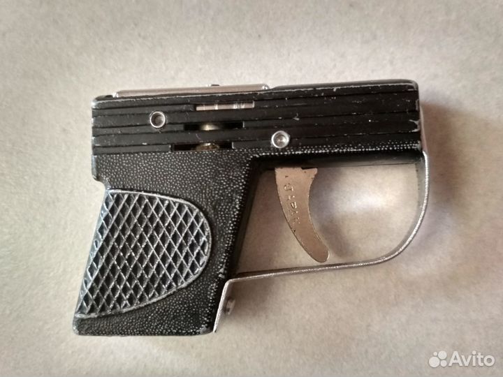 Зажигалка пистолет бензиновая Япония 70 годы