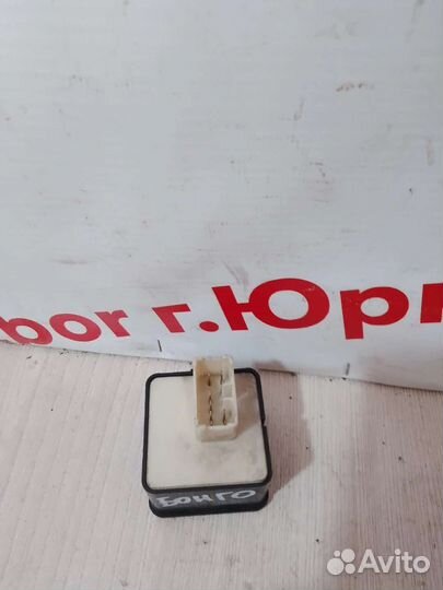 Блок управления зеркалами Mazda Bongo Friendee