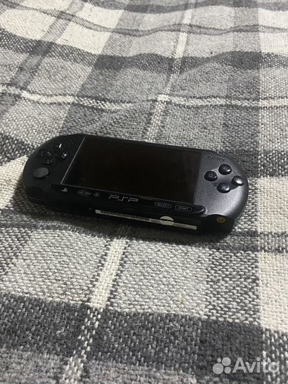 Sony PSP e1004