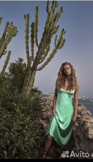 Платье в бельевом стиле zara новое