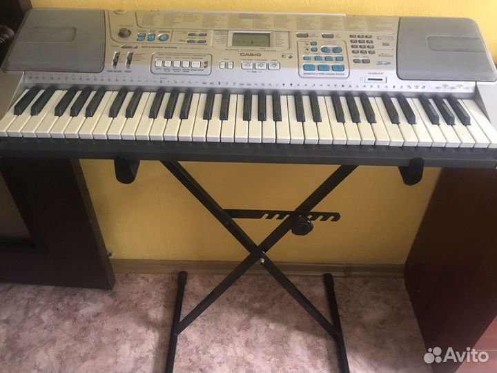 Синтезатор casio