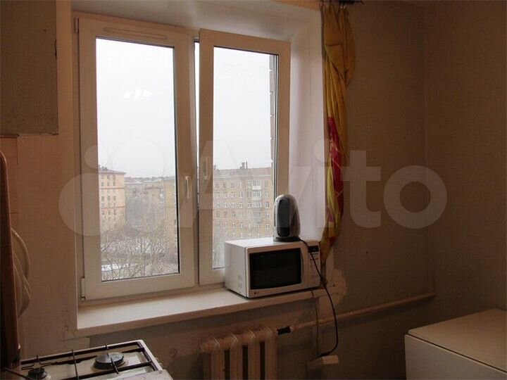 Комната 14 м² в 2-к., 8/8 эт.