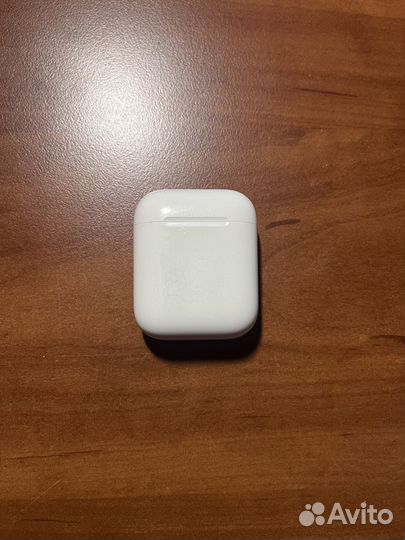 Наушники AirPods (1-го поколения) на запчасти