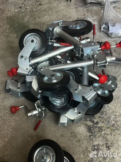 Опорное колесо для прицепов