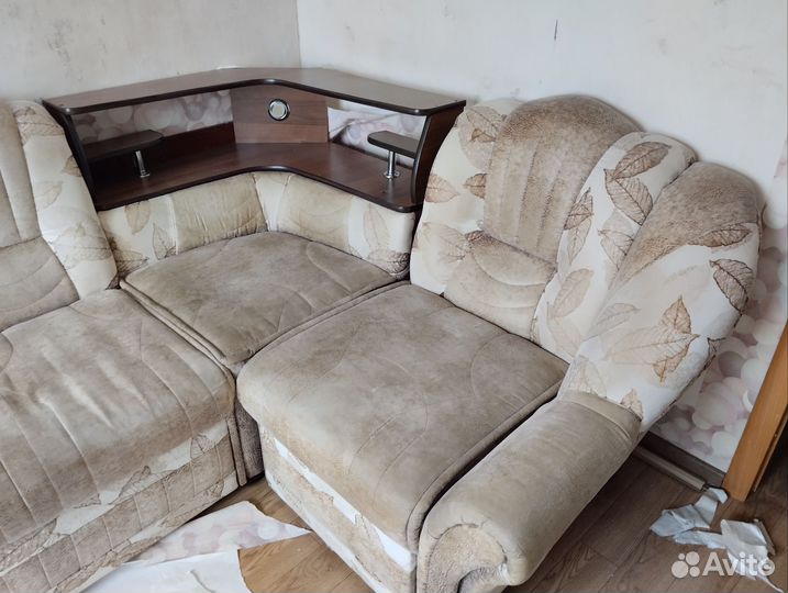 Угловой диван бу бесплатно