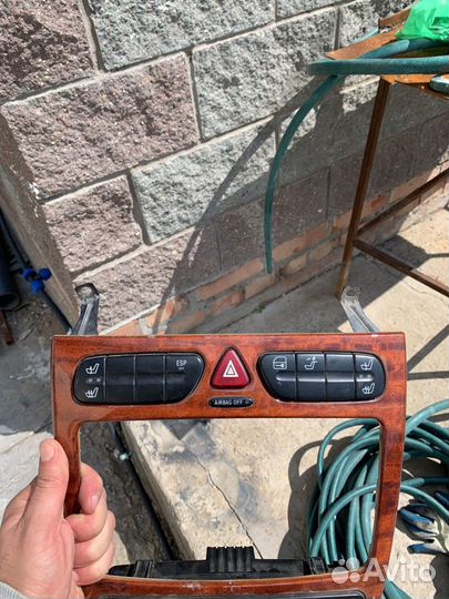 Кнопка ESP Мерседес w203 кнопка обогрева сидений w