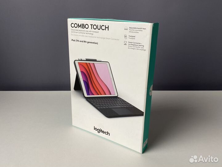 Logitech Combo Touch iPad 7-8th