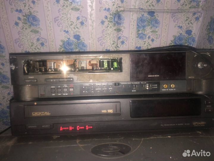 Видеомагнитофон