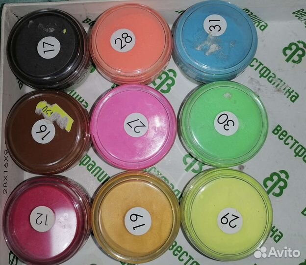 Акриловая пудра для ногтей