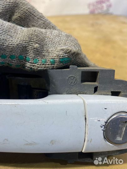 Ручка передней левой двери Volkswagen Bora