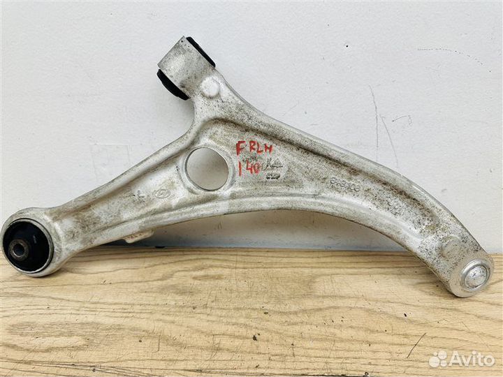 Рычаг подвески передний левый Hyundai I40 VF 2.0