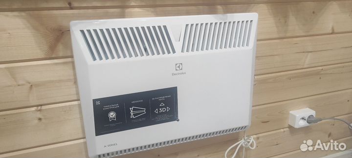 Обогреватель электрический настенный