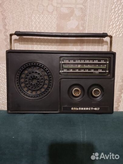 Радиоприемник СССР Альпинист - 417